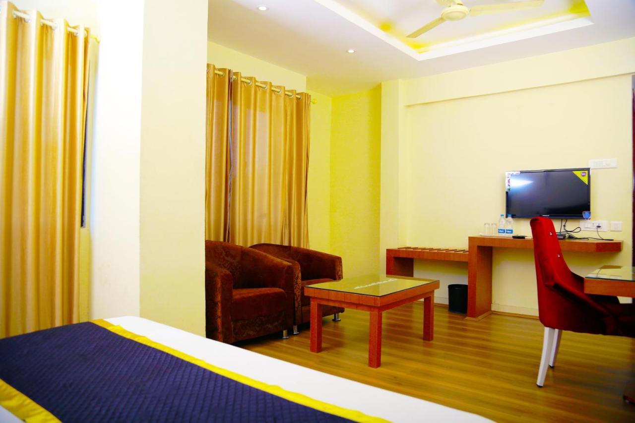Green Park Residency Каннур Экстерьер фото